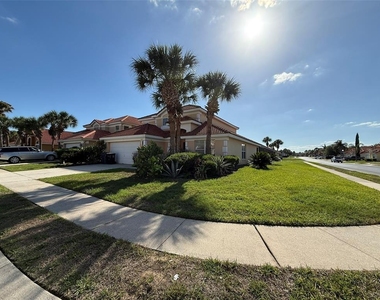1153 Solana Circle - Photo Thumbnail 2