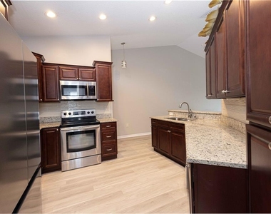 5308 Bowline Court - Photo Thumbnail 6