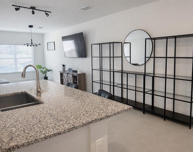 1536 Mirabella Circle - Photo Thumbnail 4