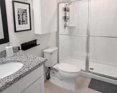 1536 Mirabella Circle - Photo Thumbnail 12