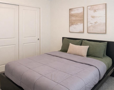1536 Mirabella Circle - Photo Thumbnail 8