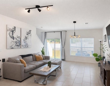 1536 Mirabella Circle - Photo Thumbnail 2