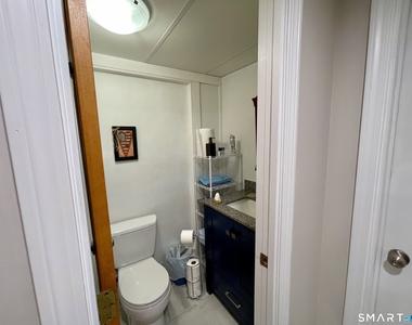 203 Pine Hollow Road - Photo Thumbnail 6