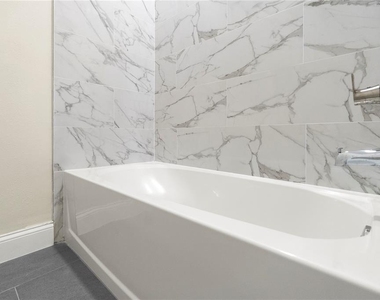 1043 Albert Ave - Photo Thumbnail 42