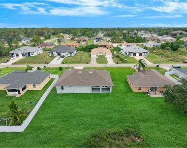 1043 Albert Ave - Photo Thumbnail 52