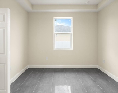 1043 Albert Ave - Photo Thumbnail 34