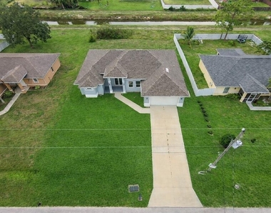 1043 Albert Ave - Photo Thumbnail 1