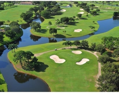 5635 Golf Pointe Drive - Photo Thumbnail 26