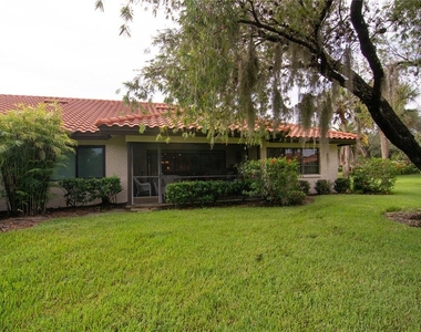 5635 Golf Pointe Drive - Photo Thumbnail 20