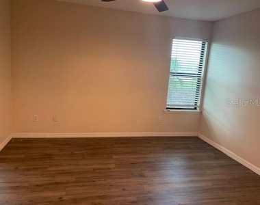 4028 Crockers Lake Boulevard - Photo Thumbnail 6