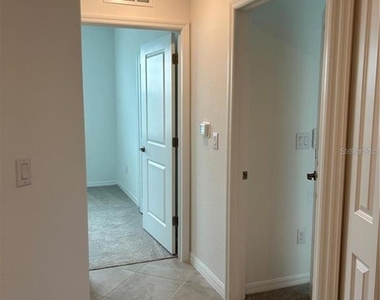 12180 Wellen Golf Street - Photo Thumbnail 2