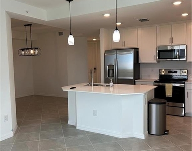 12180 Wellen Golf Street - Photo Thumbnail 3