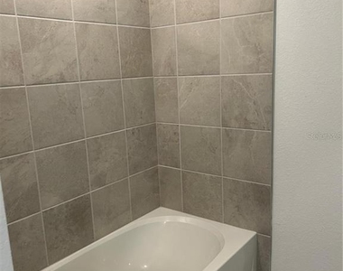 12180 Wellen Golf Street - Photo Thumbnail 14