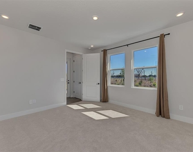 2821 Marrakesh Lane - Photo Thumbnail 21