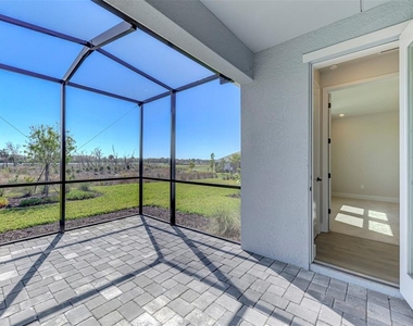 2821 Marrakesh Lane - Photo Thumbnail 35