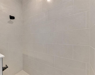 2821 Marrakesh Lane - Photo Thumbnail 24