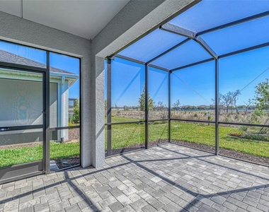 2821 Marrakesh Lane - Photo Thumbnail 34