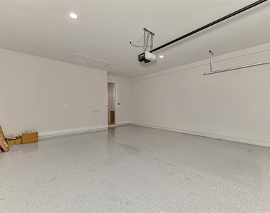 2821 Marrakesh Lane - Photo Thumbnail 33