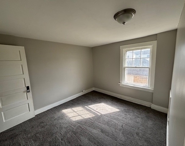 618 Farnsworth Ave - Photo Thumbnail 5