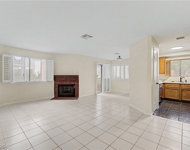 6885 Tamarus Street - Photo Thumbnail 20