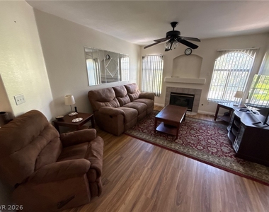 4555 E Sahara Avenue - Photo Thumbnail 2