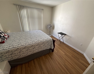 4555 E Sahara Avenue - Photo Thumbnail 20