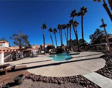 7570 Flamingo Road - Photo Thumbnail 18