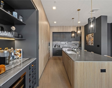 8475 Michael Cherry Avenue - Photo Thumbnail 10