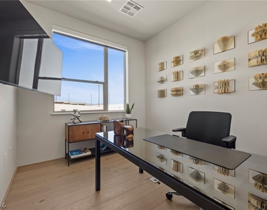 8475 Michael Cherry Avenue - Photo Thumbnail 19
