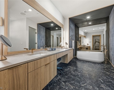 8475 Michael Cherry Avenue - Photo Thumbnail 30
