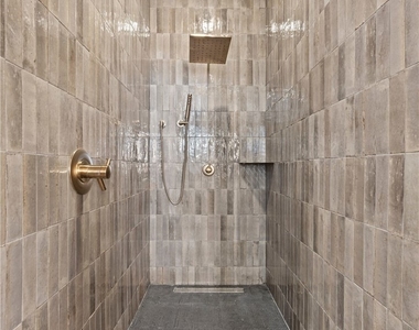 8475 Michael Cherry Avenue - Photo Thumbnail 32