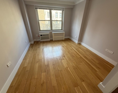 50 West 93rd Street - Photo Thumbnail 7