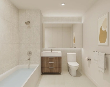 New Luxury Building in FiDi - Photo Thumbnail 4