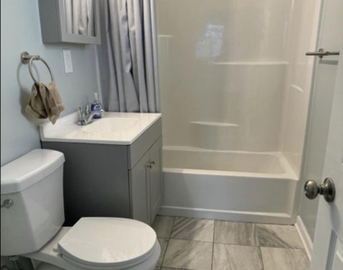 40 Bay Shore Drive - Photo Thumbnail 6