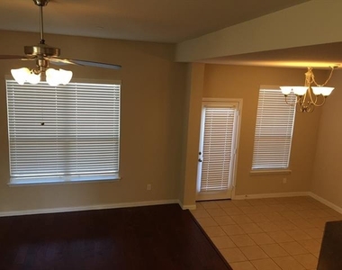 243 Sherburne Street - Photo Thumbnail 1