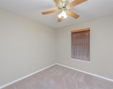 1902 Lee Drive - Photo Thumbnail 17