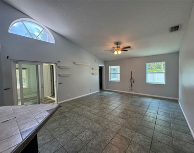 12146 Orange Boulevard - Photo Thumbnail 2