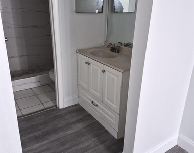 4455 Treehouse Lane - Photo Thumbnail 4