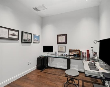 2600 W 7th Street - Photo Thumbnail 12
