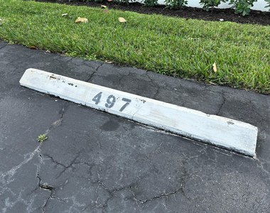 1605 Us Highway 1 V-4 - Photo Thumbnail 21