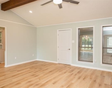 6373 Fm 2101 - Photo Thumbnail 9