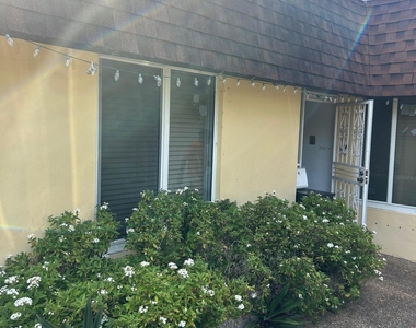 19112 W Lake Drive - Photo Thumbnail 2