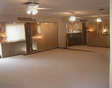 19112 W Lake Drive - Photo Thumbnail 13