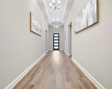 1716 Wimberley Drive - Photo Thumbnail 6