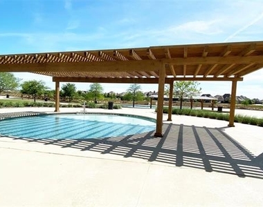 1716 Wimberley Drive - Photo Thumbnail 15