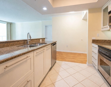 401 Sw 4th Avenue - Photo Thumbnail 28