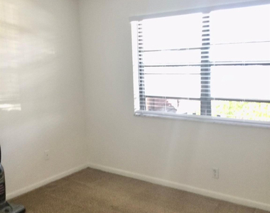 9233 Sw 8th Street - Photo Thumbnail 9