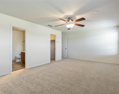 3917 Mantis Street - Photo Thumbnail 10