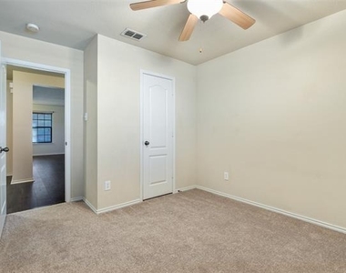 3917 Mantis Street - Photo Thumbnail 14