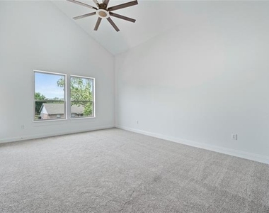 6238 Dewitt Street - Photo Thumbnail 9